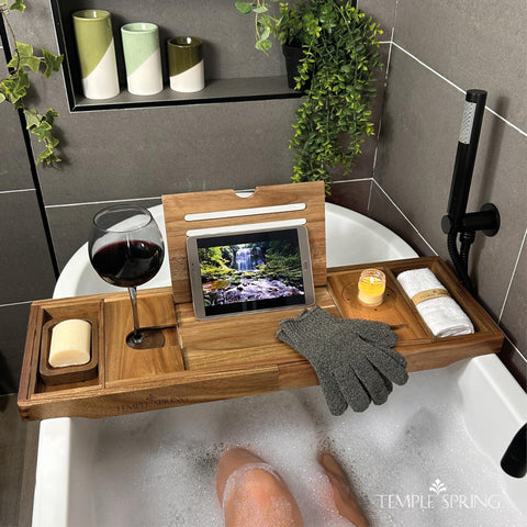 Temple Spring spa accessories include soft face cloth for cleansing.