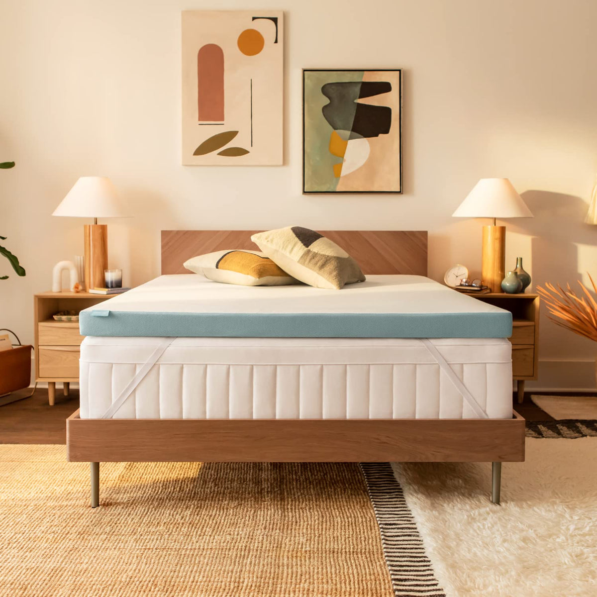 Tempur-Pedic Adapt Cooling 3in King Topper on bed showing enhanced comfort