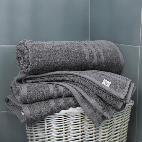 Lightweight Tens Towels bath towels designed for easy care