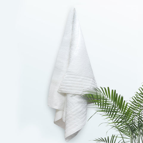 Tens Towels quick-dry and highly absorbent sheet ideal after showers.
