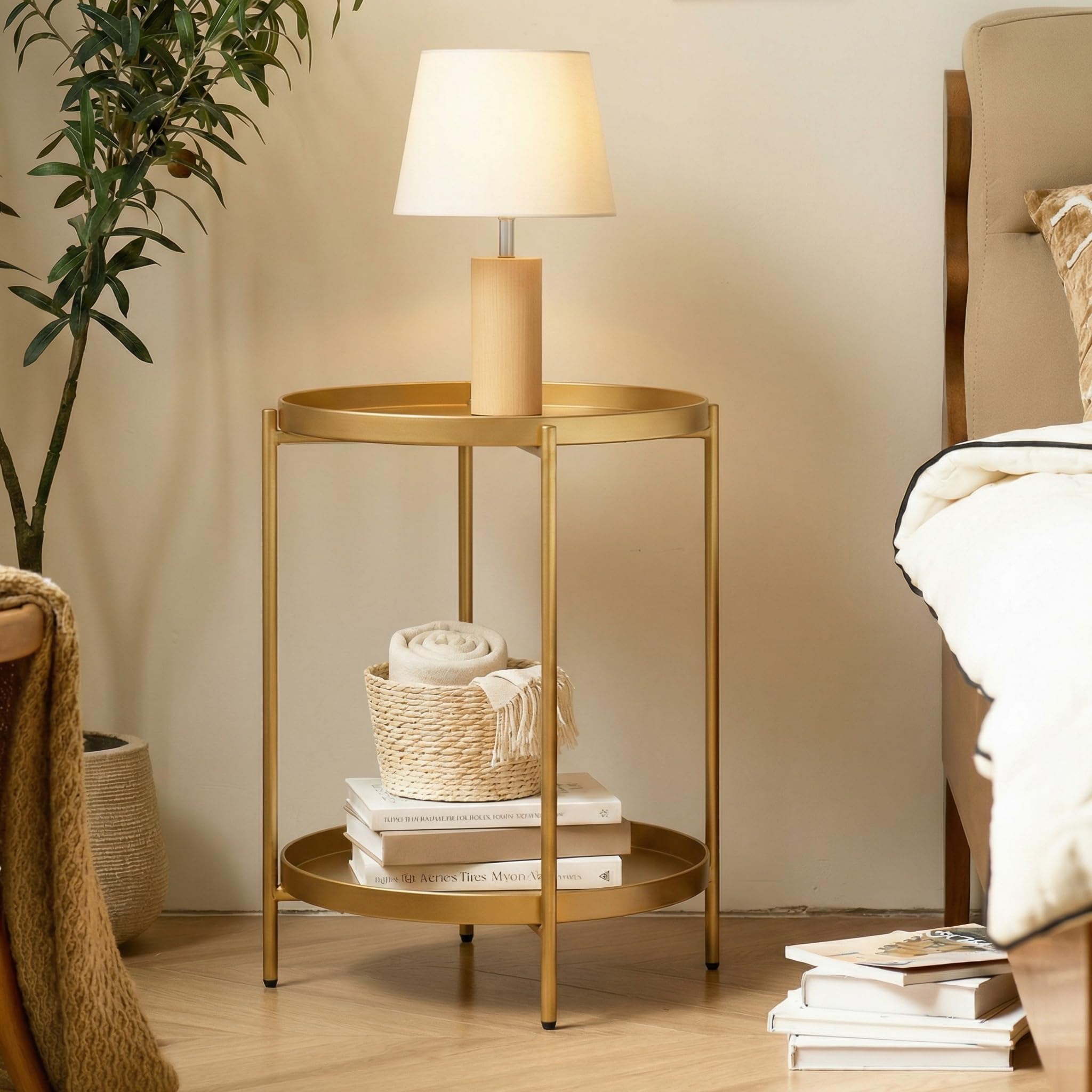 TeoKJ folding round end table saves space for small rooms.
