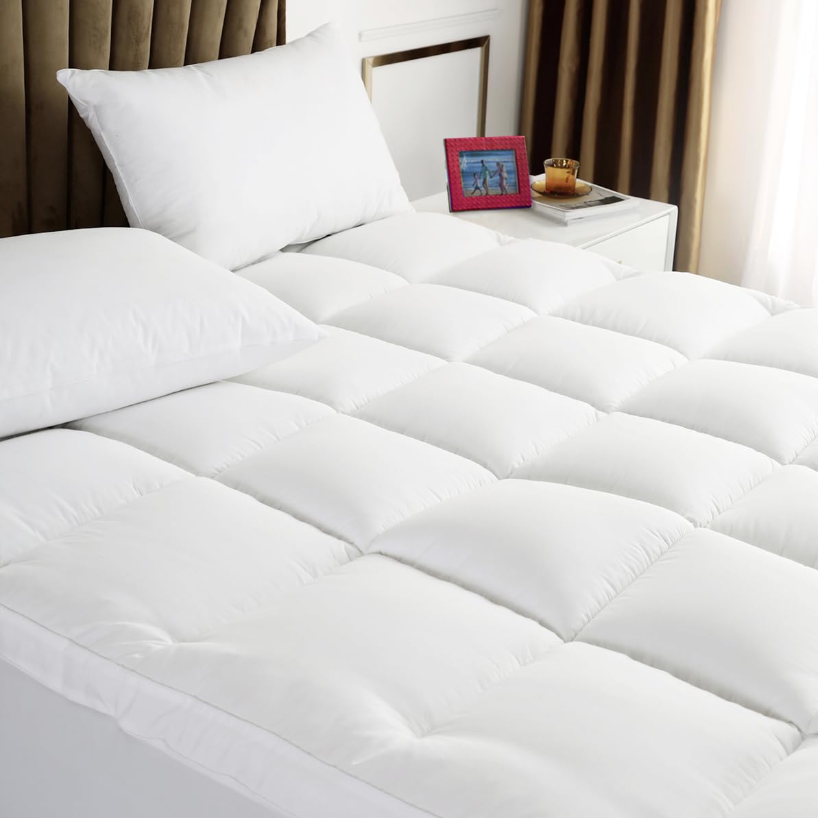 TESIONE Queen mattress topper close-up of spiral fiber filling for plush comfort.