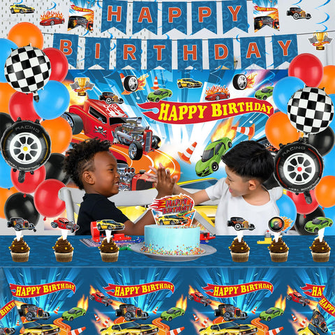 Tevxj race car tablecloth provides a vivid party base.