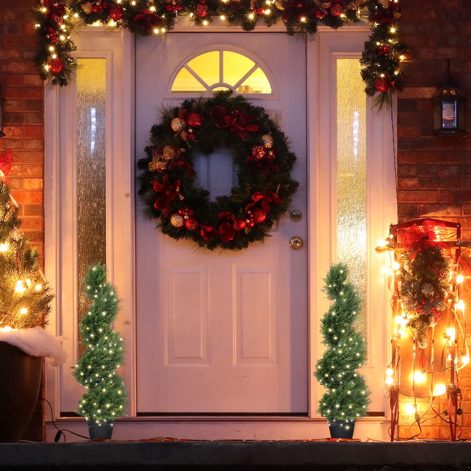 The Bloom Times gift-ready topiary set suits homes or offices
