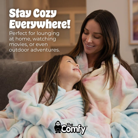Oversized hood and fit of THE COMFY Dream Jr provide a cloud-like hug.