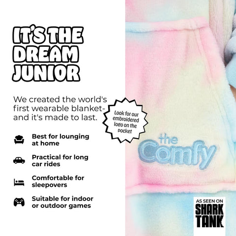 THE COMFY Dream Jr pocketed design highlights hands warmth and storage.