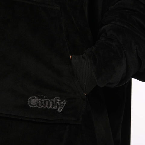 The Comfy Original machine-washable tag in black for easy care after use