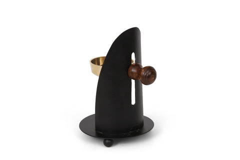 THE JERUSALEM GIFT SHOP meditation-ready burner enhances study or studio.