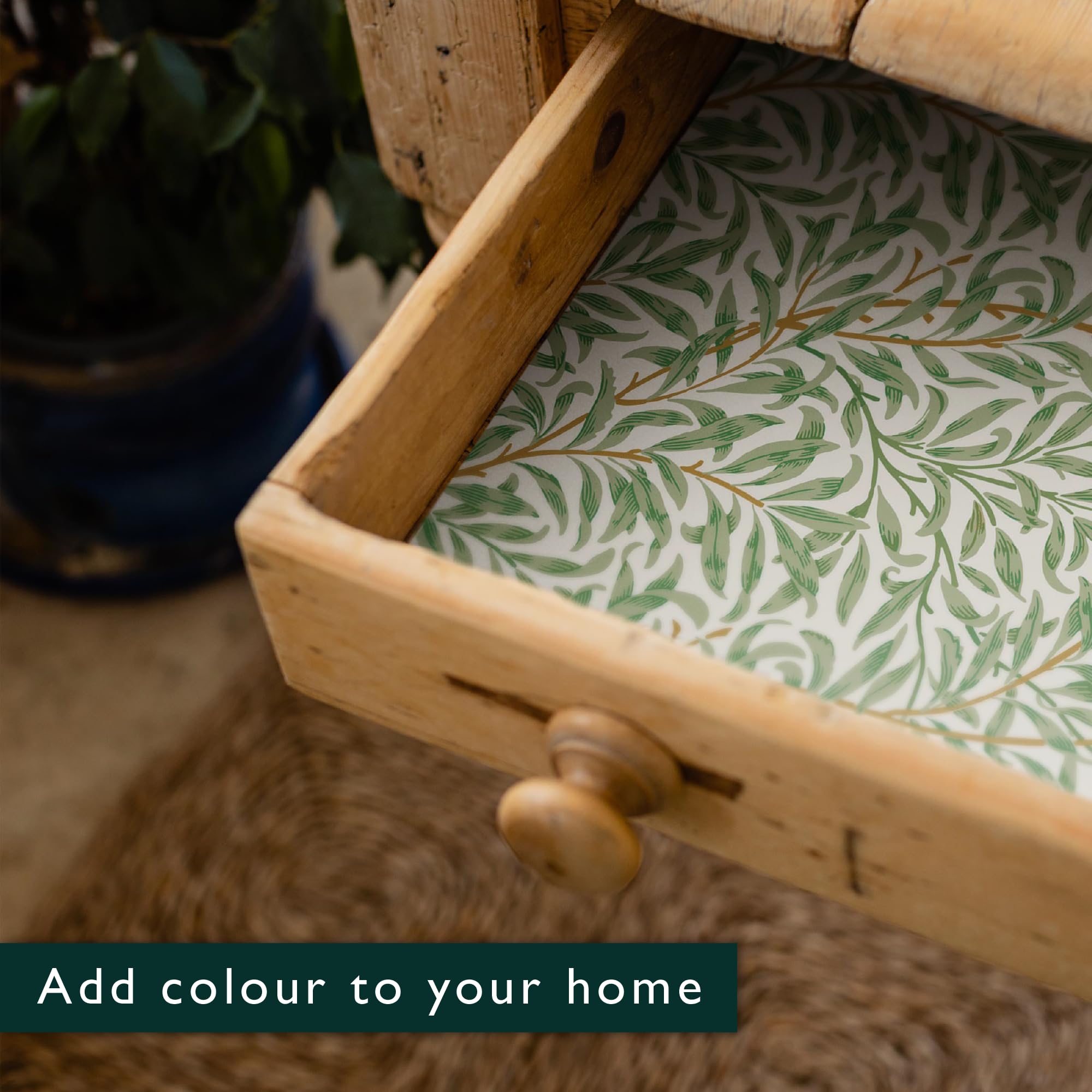 The Master Herbalist Willow design liner sheet preserves fabrics with a light scent