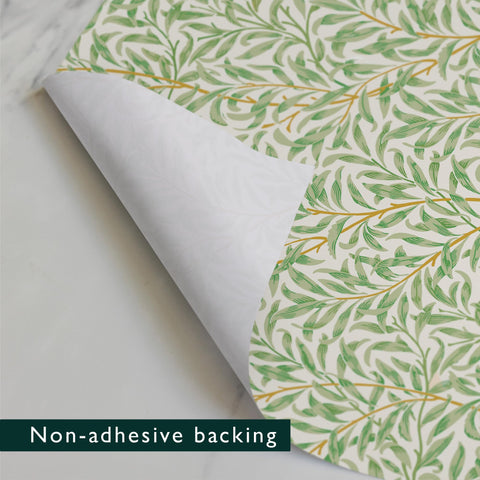 The Master Herbalist UK-made liners use recyclable packaging and plant-based inks