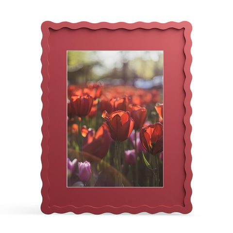 THKRLOF 11x14 frame front view with red wave edge enhances photo presentation.
