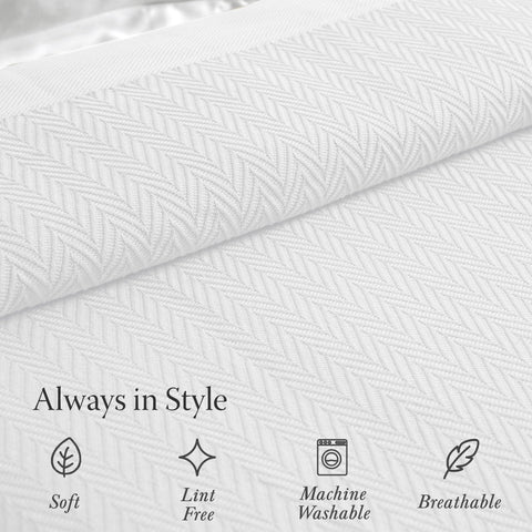 Threadmill easy-care durable cotton blanket that's machine washable.