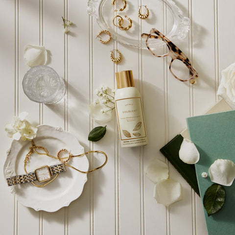Thymes Goldleaf packaging displayed elegantly on a shelf.