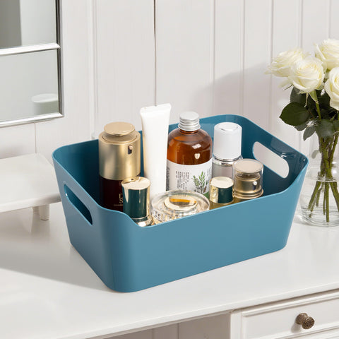 Tiawudi kitchen pantry bin organizing snacks and spices efficiently.