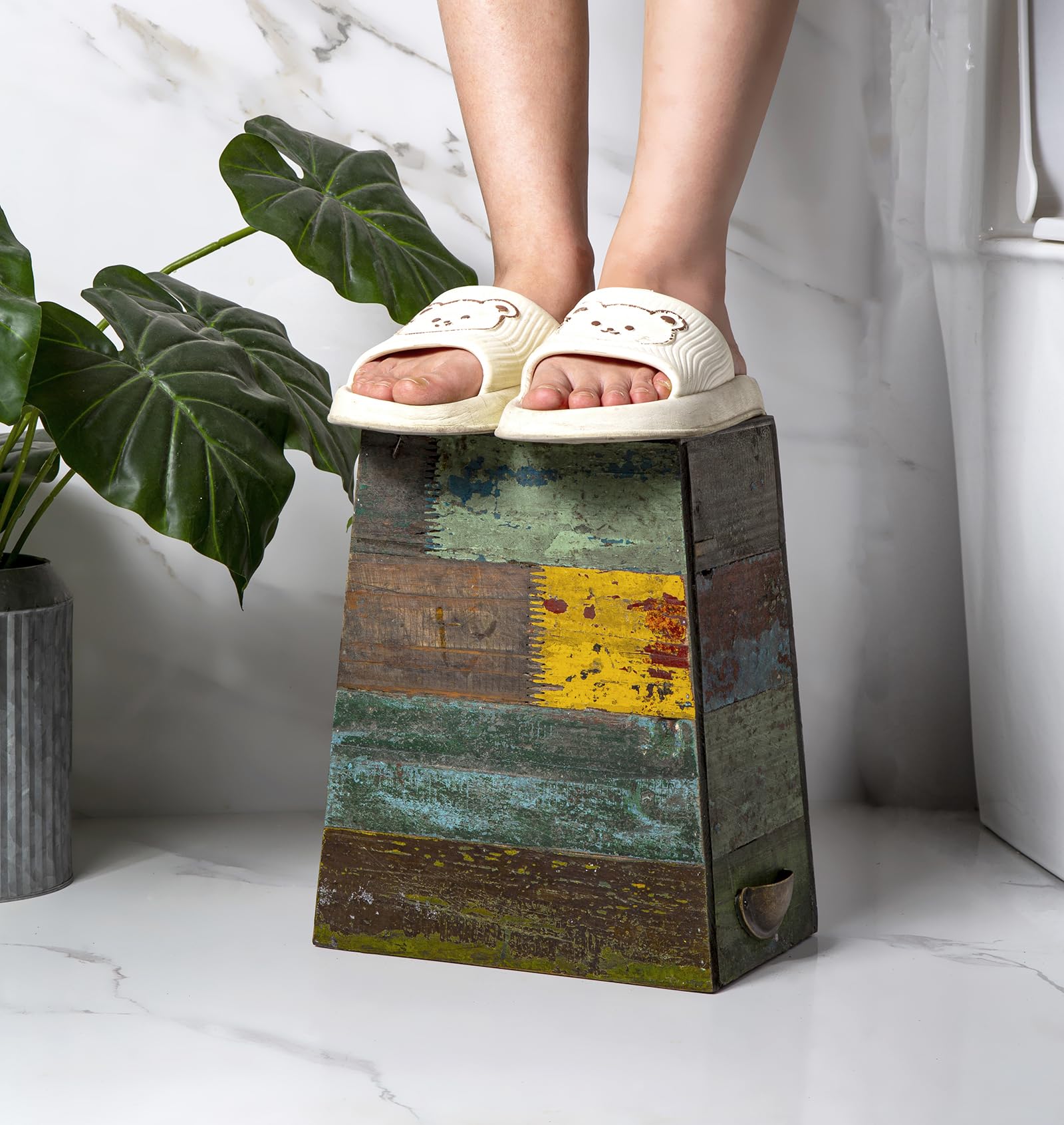 TIMRIS eco-friendly design fits bathroom or office spaces