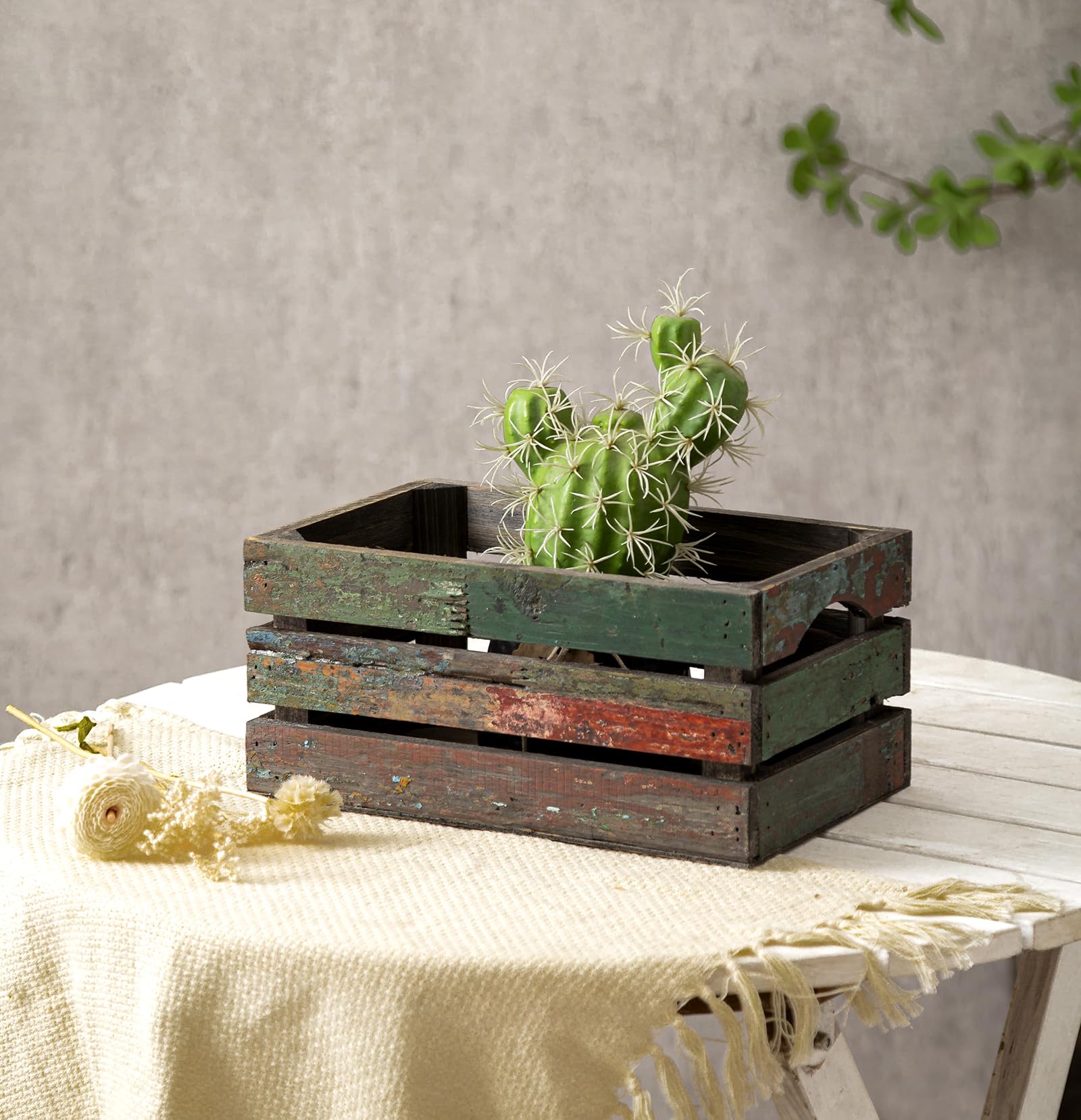 TIMRIS wedding and event décor with natural reclaimed wood texture.