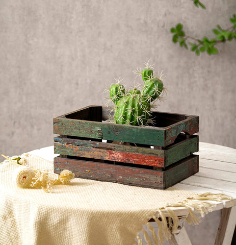 TIMRIS wedding and event décor with natural reclaimed wood texture.