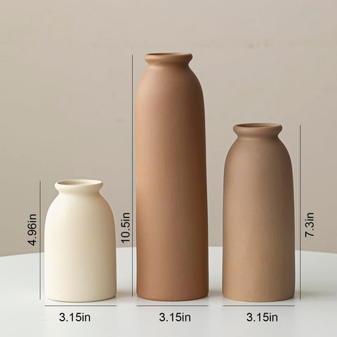 TINCTOTNIC pampas grass display with these vases offers soft, airy decor