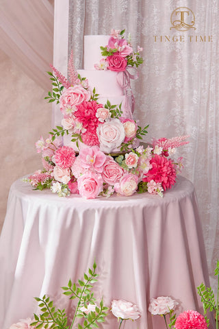 TINGE TIME rose decorations for cake toppers or dessert accents.