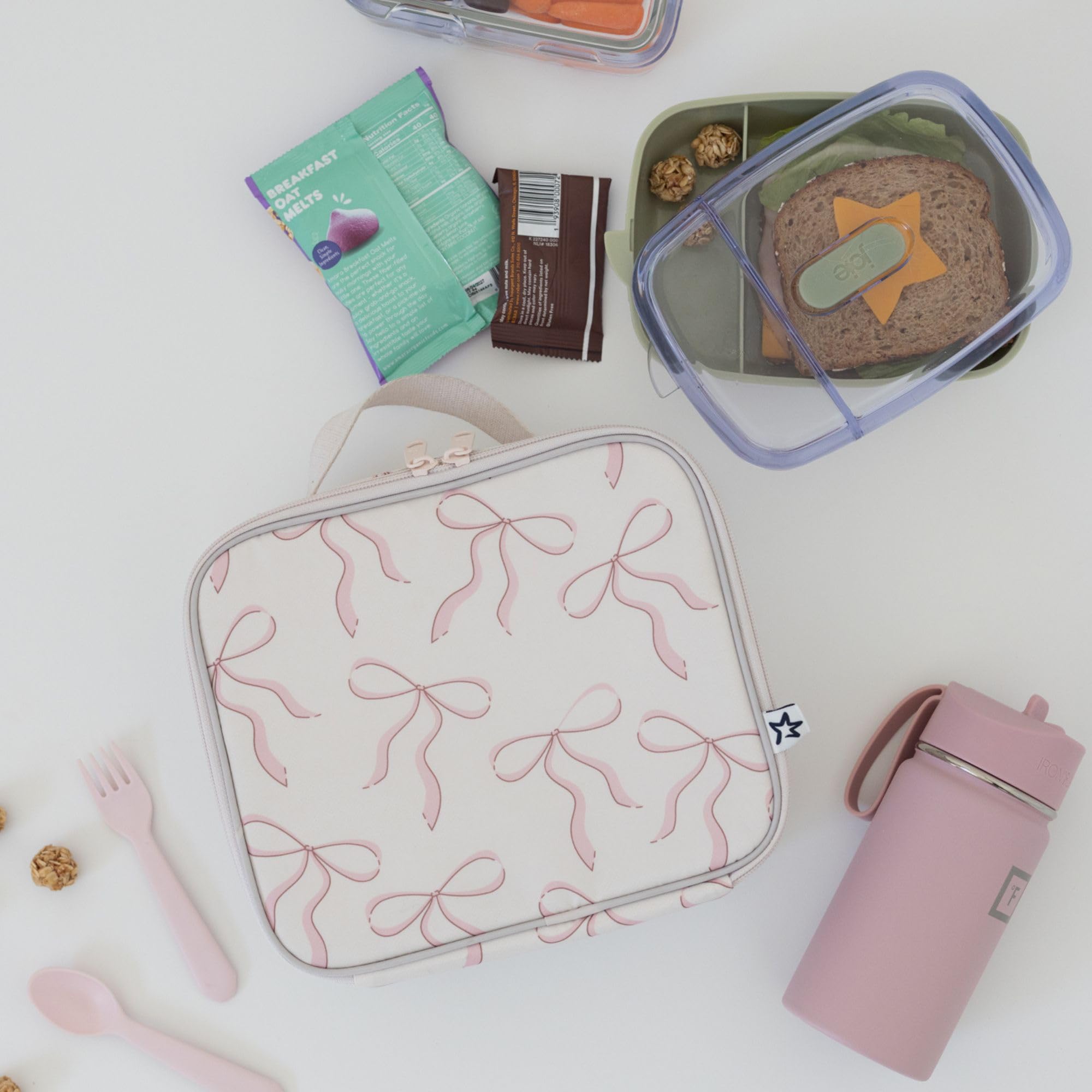 Tiny Twinkle lunch box sturdy webbing carry handle for easy carrying.