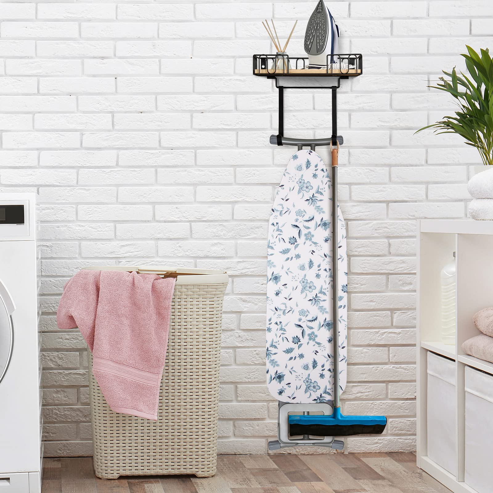 TJ.MOREE sturdy metal hooks provide durable storage for heavier items.