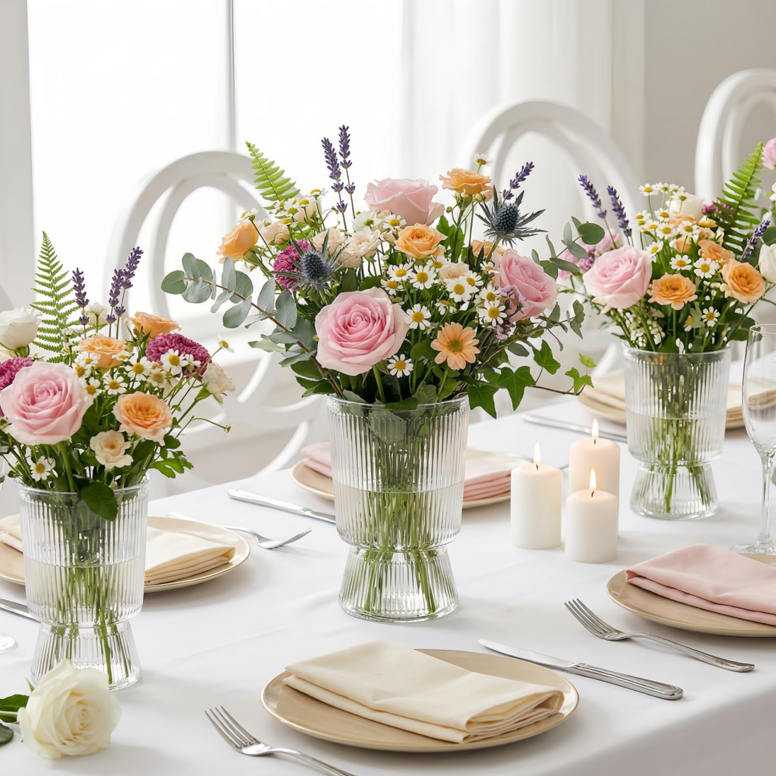 Tlence versatile vase doubles as candy or pen holder for decor.
