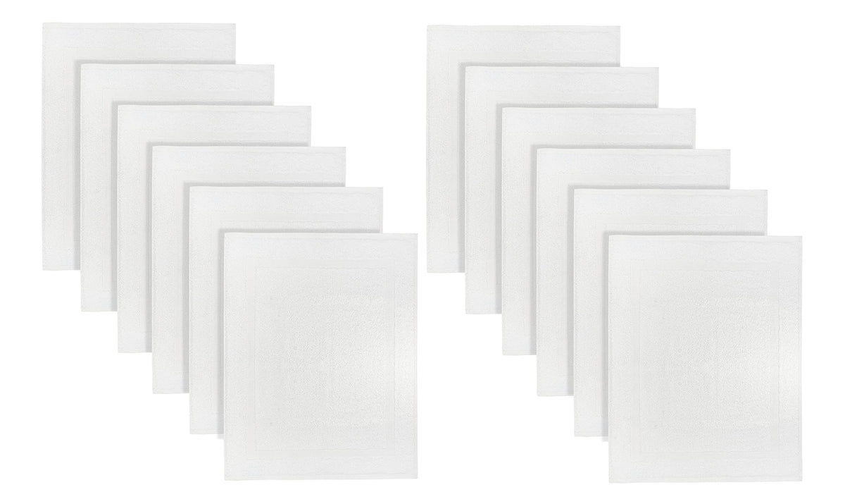TOALLA bath mat 18x25 white close-up fabric showing plush texture and quick-dry feel