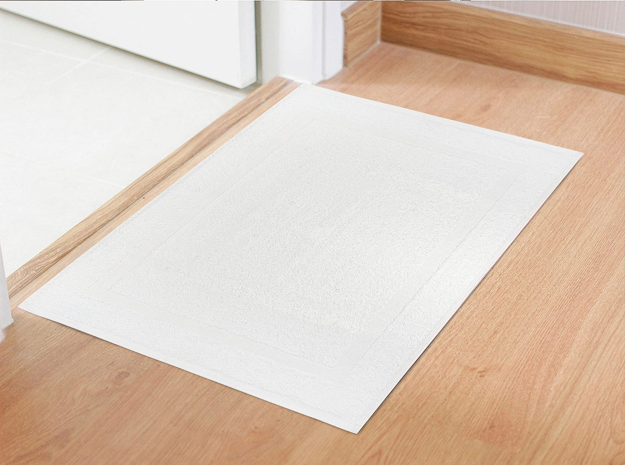 TOALLA bath mat 18x25 white pack12 multi-space use