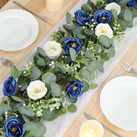 TOCHGREEN 2-pack garland with blue-white roses accents home decor