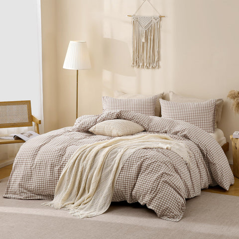 TOCOMOA 3-piece duvet cover set in queen size for an easy bed refresh.