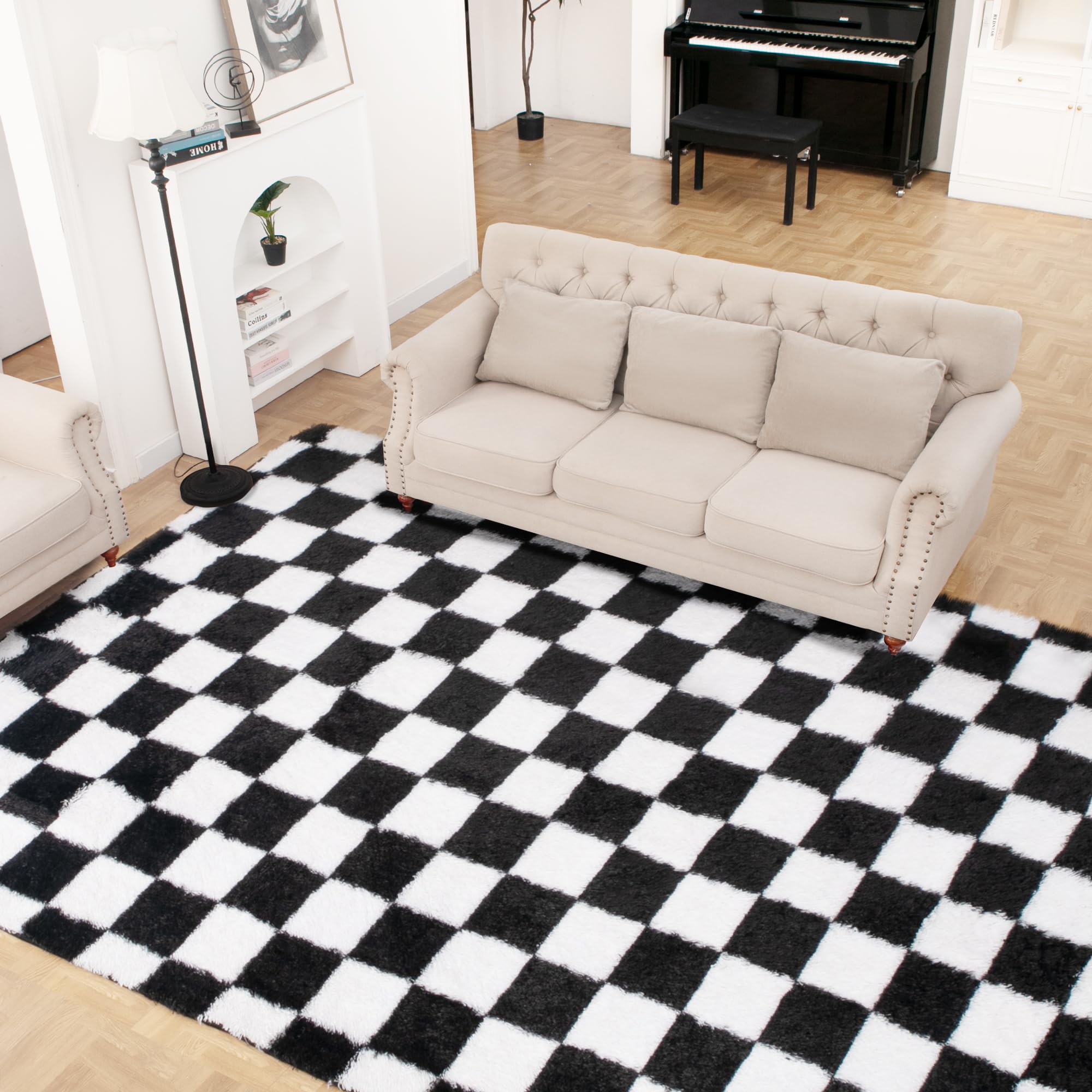 TOOHUB checkered shag rug with non-slip backing for stable placement