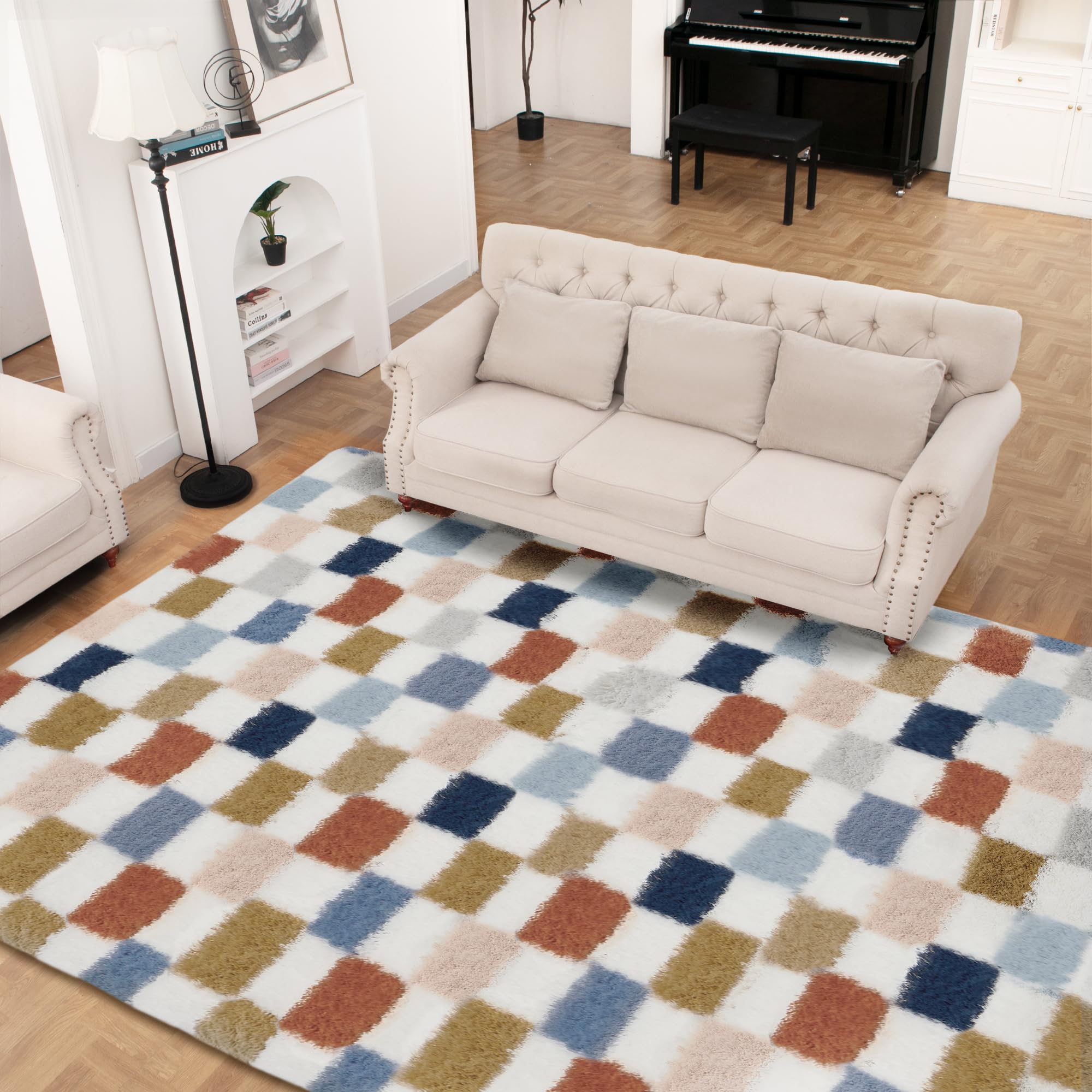 TOOHUB classic checkered design rug complements modern and vintage decor