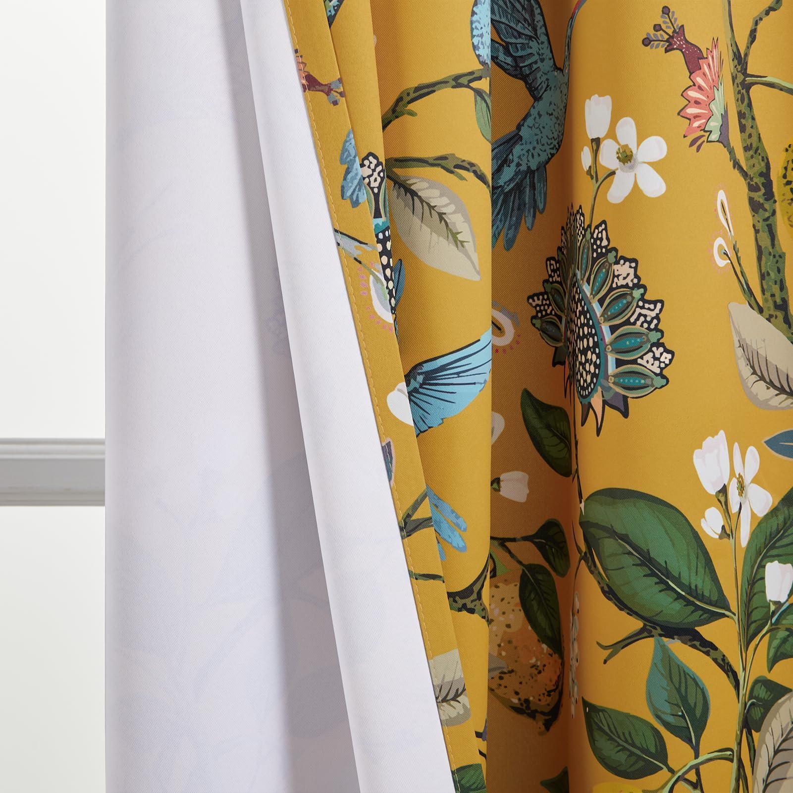 Topfinel vibrant mustard with floral lemon motif enhances vintage-inspired decor.