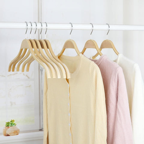 TOPIA HANGER 30-pack display ready for wardrobe setup