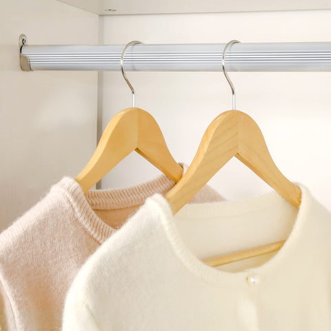 TOPIA HANGER non-slip pants bar prevents pants from slipping