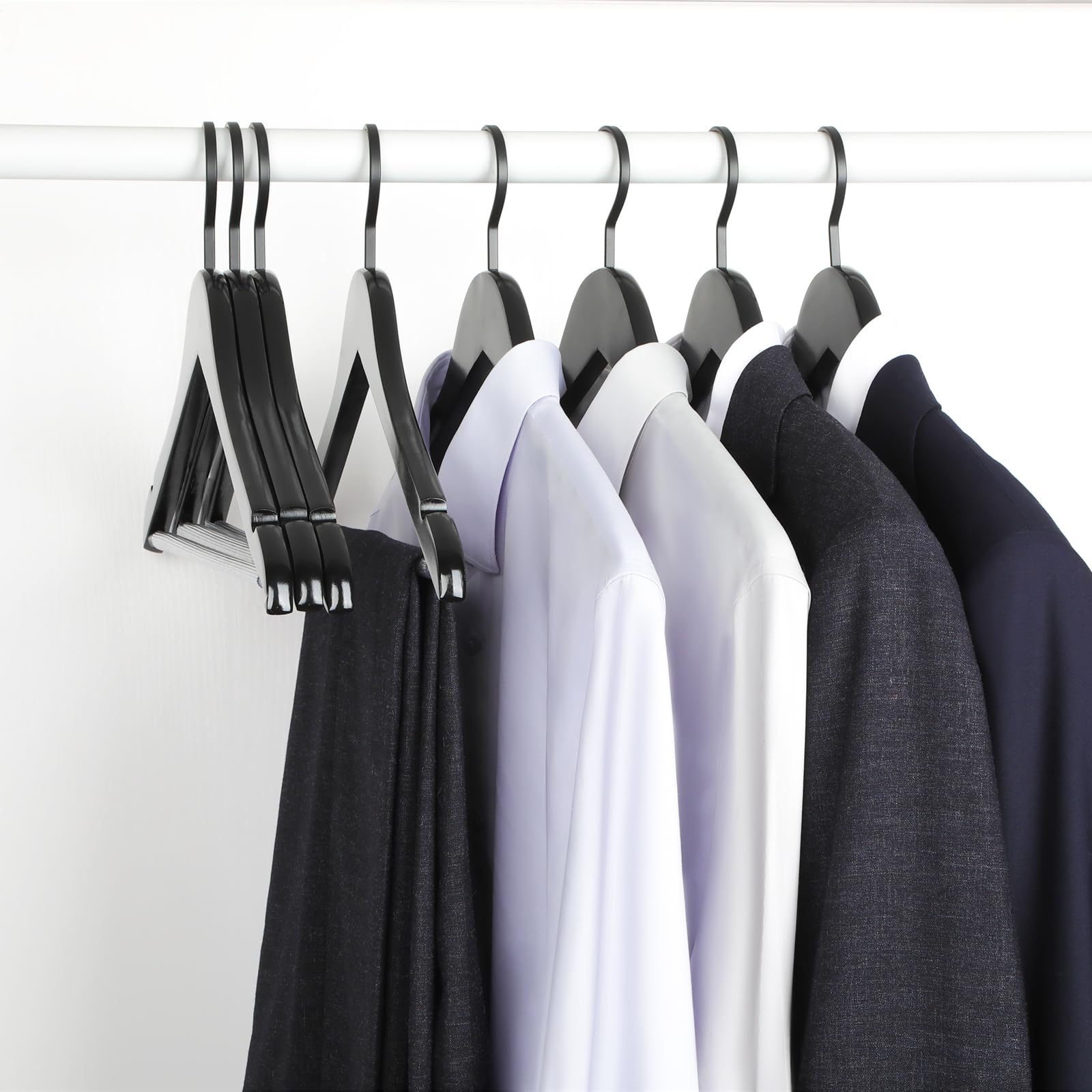Topia Hanger black 16-pack ideal for cohesive luxury closet organization