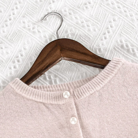 TOPIA HANGER smooth, finished surface protects fabrics from snagging.