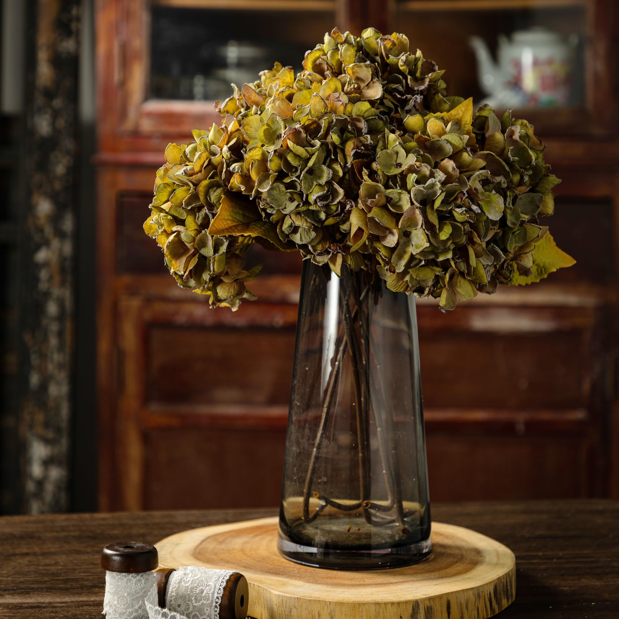 TOPIA silk hydrangea close-up petals highlighting natural texture for authentic arrangements.