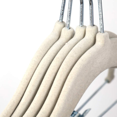 Tosnail anti-rust hook with 360-degree swivel for easy access.