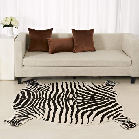 Townssilk decorative rug adds color without heavy maintenance, ideal for gatherings