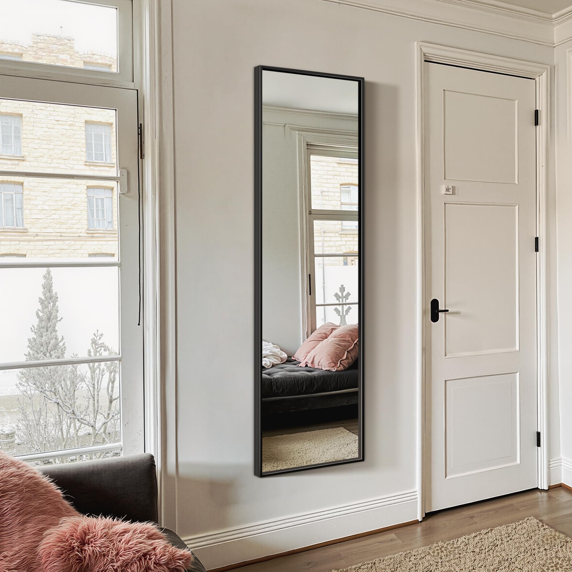 Effortless care and durable design make the TRAHOME mirror a reliable dressing companion.