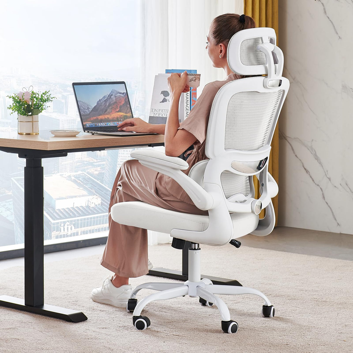 TRALT office chair ergonomic back support for all-day comfort at your desk.