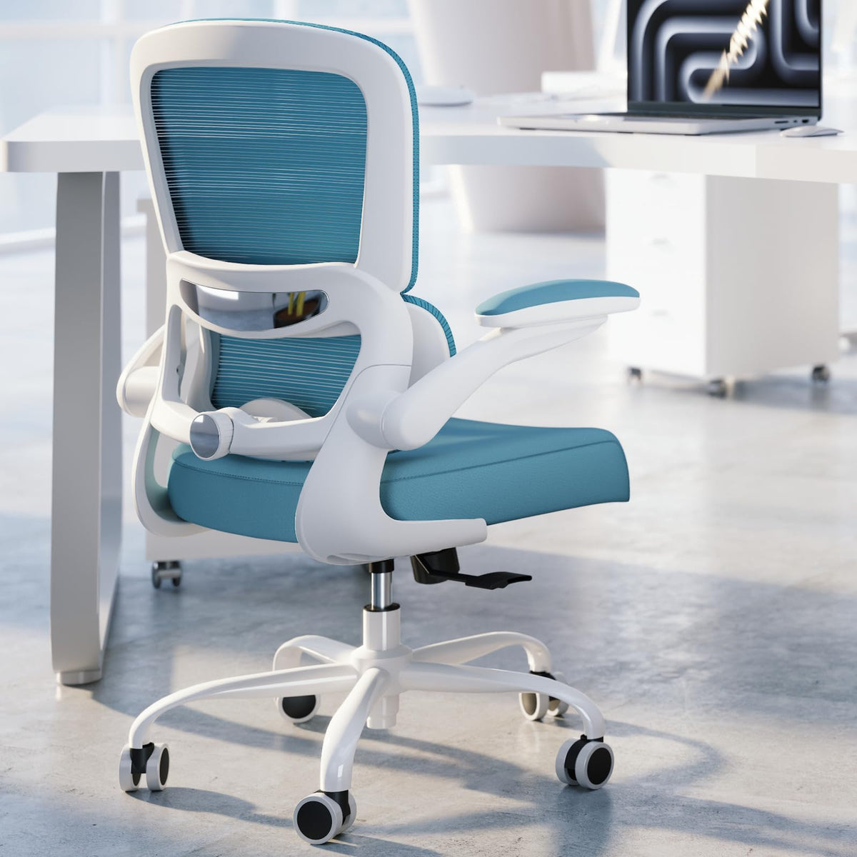 TRALT Office Chair ergonomic design showcase for all-day comfort at work