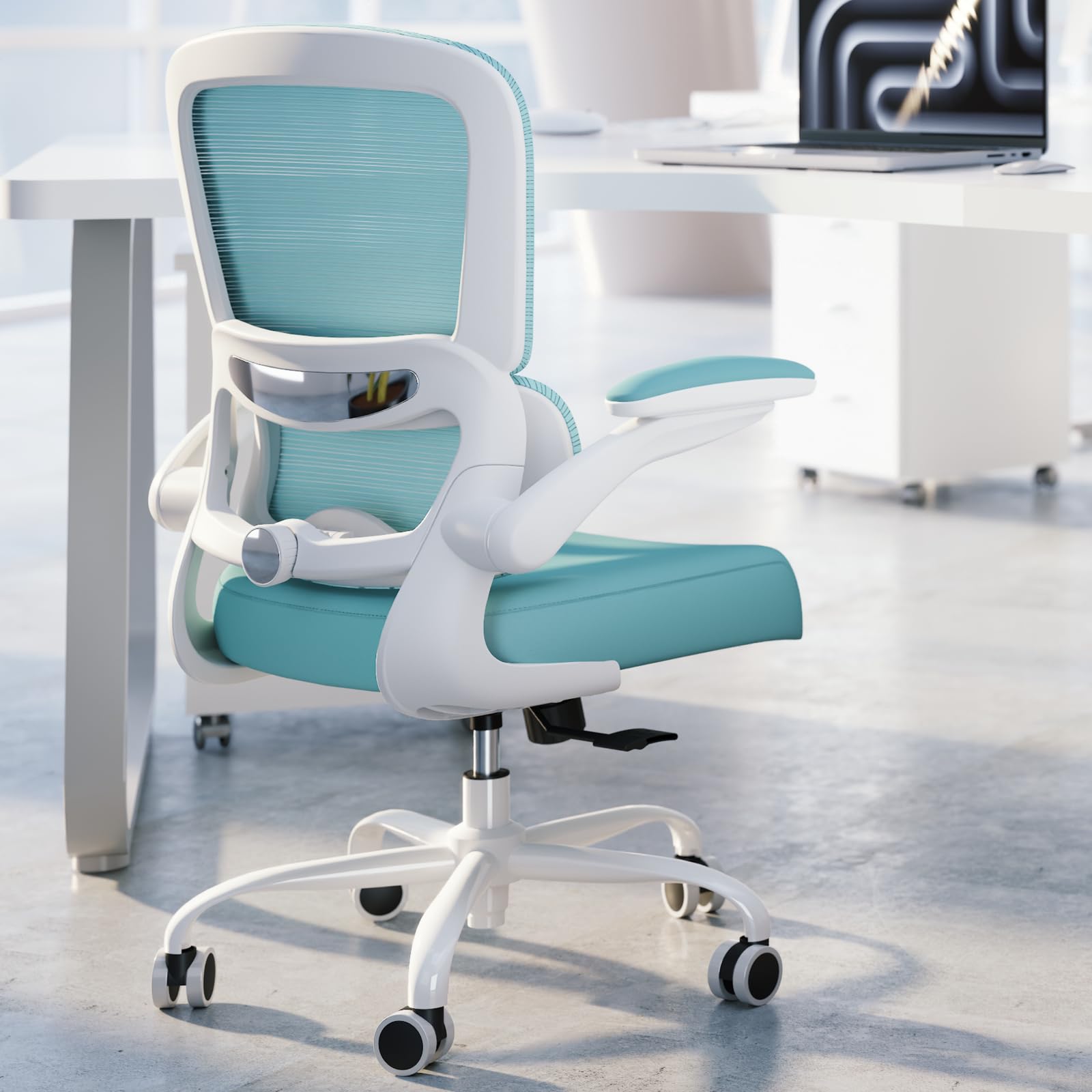 TRALT office chair with ergonomic-lumbar-support promotes better spine alignment