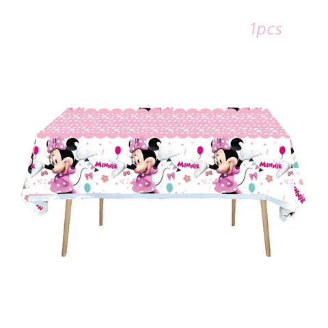 TREANY 88-piece set offers a complete party kit for celebrations.
