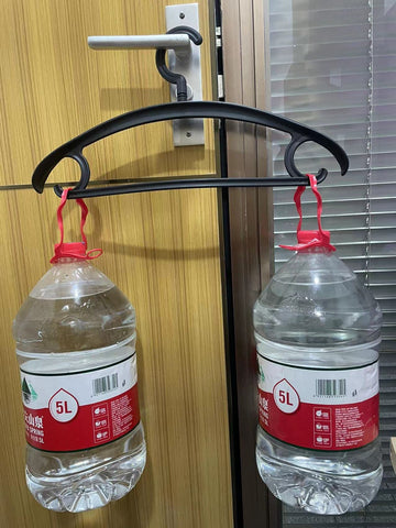 Trrcylp pants bar coat hanger holds pants and accessories securely