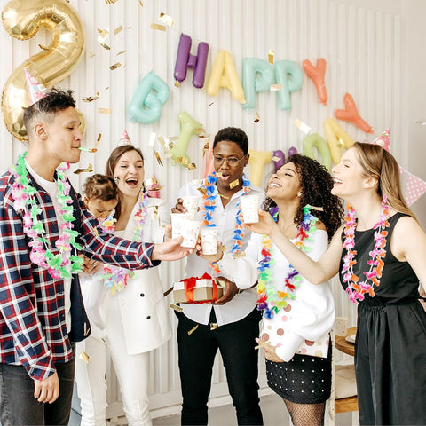 TSMJUWND lei necklaces in 25-color palette for versatile styling.