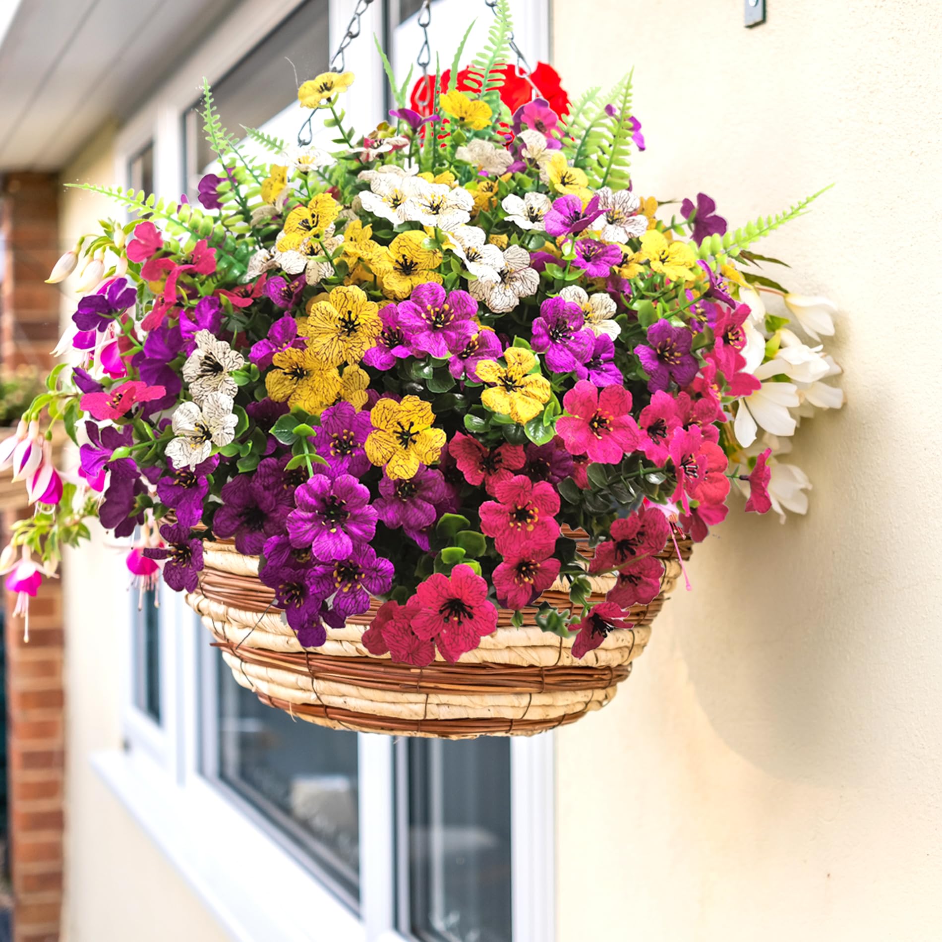 TSTWETO silk and plastic blooms resist fading for year round charm