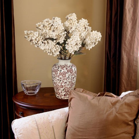 Low-maintenance décor that stays fresh with a simple wipe.