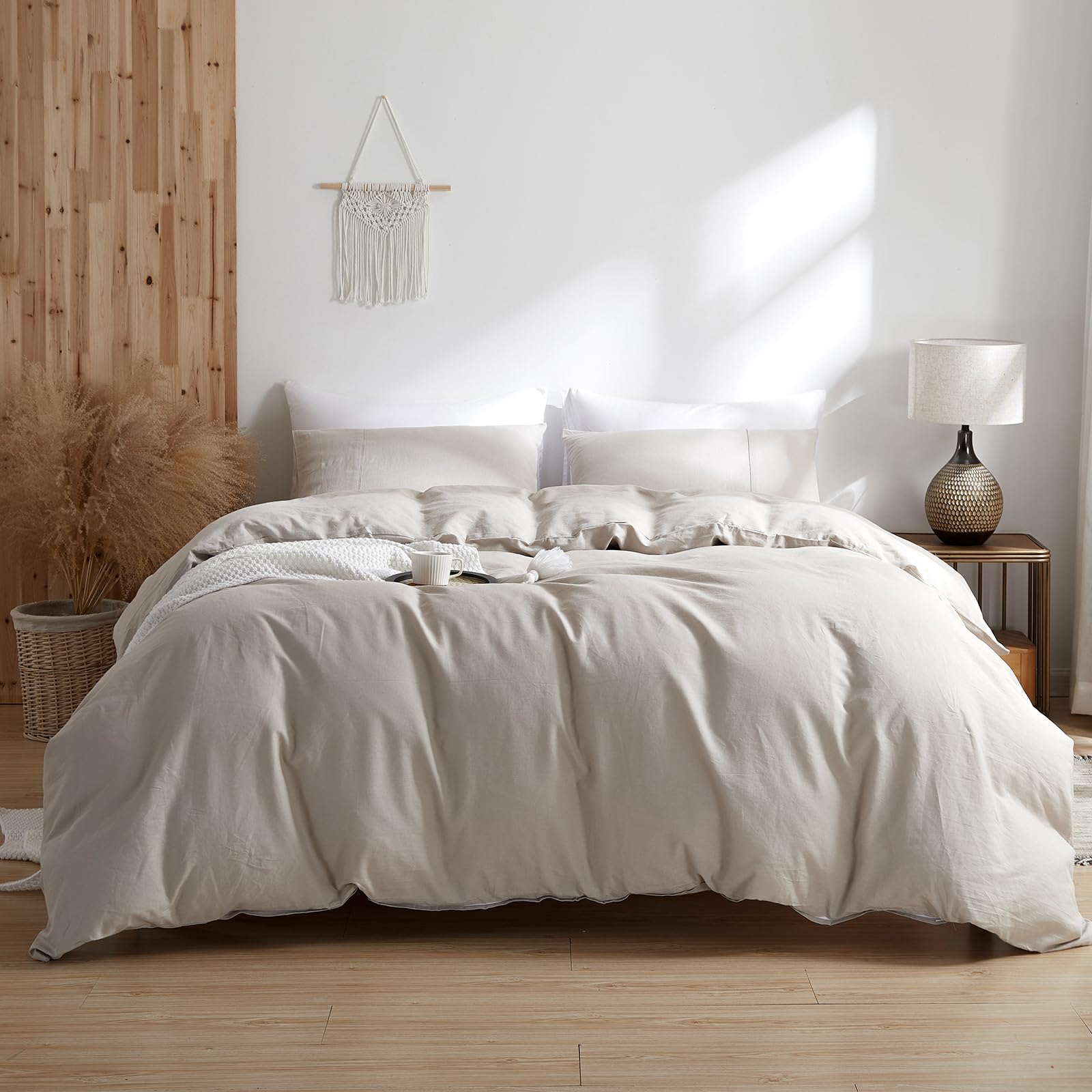 TUMEI linen pillow case queen bed scene showcases a natural, relaxed farmhouse style.